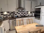 2 bedroom flat for rent in Sunnybank Place, Aberdeen, AB24