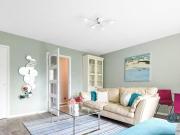 2 Bedroom Flat For Rent In Surbiton