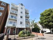 2 bedroom flat for rent in The Avenue, Eastbourne, East...
