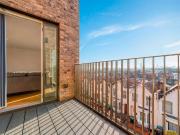 2 bedroom flat for rent in The Oakwood, Colina Road,...