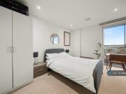 2 bedroom flat for rent in Tinderbox House, London, SE8