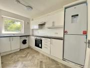 2 bedroom flat for rent in Torrington Park, Finchley, N12