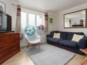 2 bedroom flat for rent in Trowbridge Road, Victoria...