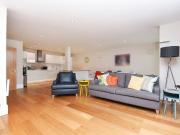 2 bedroom flat for rent in Union Road, Clapham North,...