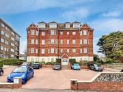 2 bedroom flat for rent in Upperton Road, Eastbourne, BN21