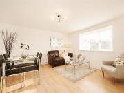 2 bedroom flat for rent in Upton Close, Cricklewood, NW2