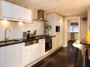 2 bedroom flat for rent in Uxbridge Street, W8