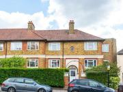 2 Bedroom Flat For Rent In Wandsworth, London
