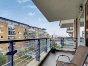 2 Bedroom Flat For Rent In Wandsworth, London