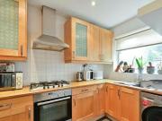 2 Bedroom Flat For Rent In Wandsworth, London