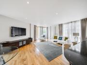 2 bedroom flat for rent in Wemyss Road London SE3