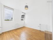 2 bedroom flat for rent in Wentworth Street,...