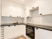 2 bedroom flat for rent in West Hill Road, Southfields,...