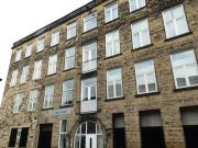 2 Bedroom Flat For Rent In West Yorkshire, Uk