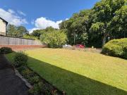 2 bedroom flat for rent in Wetherby Road, Roundhay,...