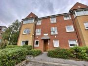 2 bedroom flat for rent in Whiteoak Road, Manchester,...