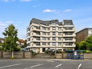 2 bedroom flat for sale