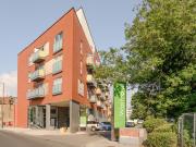 2 bedroom flat for sale