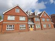 2 bedroom flat for sale