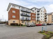 2 bedroom flat for sale