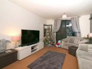2 bedroom Flat for sale, Albert Street, Baildon, BD17...