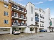 2 bedroom Flat for sale, Hermitage Close, London, SE2...