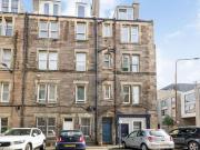2 bedroom flat for sale in 31/6 Gardner's Crescent,...