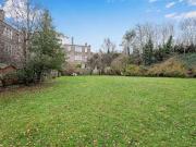 2 bedroom flat for sale in 52/2 Learmonth Crescent,...