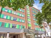 2 Bedroom Flat For Sale In 59 Victoria Avenue, Southend...