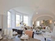 2 Bedroom Flat For Sale In 61 The Drive, Ickenham