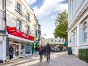 2 bedroom flat for sale in Alencon Link, Basingstoke, RG21