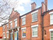 2 Bedroom Flat For Sale In Battersea, London