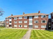 2 bedroom flat for sale in Bedfordwell Road, Eastbourne,...