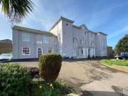 2 Bedroom Flat For Sale In Belle Hill, Bexhill On Sea