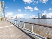 2 bedroom flat for sale in Biscayne Avenue, London, E14