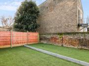 2 Bedroom Flat For Sale In Bishops Park