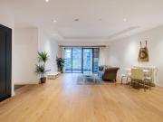 2 bedroom flat for sale in Botanic Square London E14