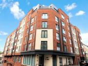 2 Bedroom Flat For Sale In Brentwood, Essex