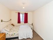 2 bedroom flat for sale in Byron Court, Hill Lane,...