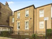 2 Bedroom Flat For Sale In Cambridge, Cambridgeshire