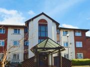 2 Bedroom Flat For Sale In Canterbury Gardens, Salford