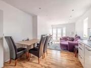 2 Bedroom Flat For Sale In Chadwick Road, Langley, SL3