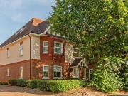 2 Bedroom Flat For Sale In Cheam
