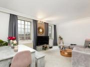 2 Bedroom Flat For Sale In Chelsea, London