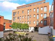 2 bedroom flat for sale in Chertsey Street, Guildford,...