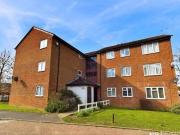 2 Bedroom Flat For Sale In Chessington