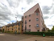 2 bedroom flat for sale in Chieftain Way, Cambridge, CB4