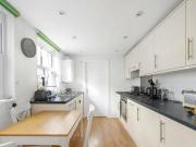 2 Bedroom Flat For Sale In Clapham