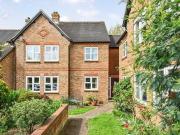 2 Bedroom Flat For Sale In Cranbrook, Kent