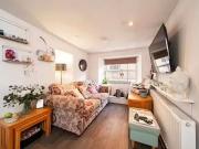 2 Bedroom Flat For Sale In Crossgate, Cupar, KY15